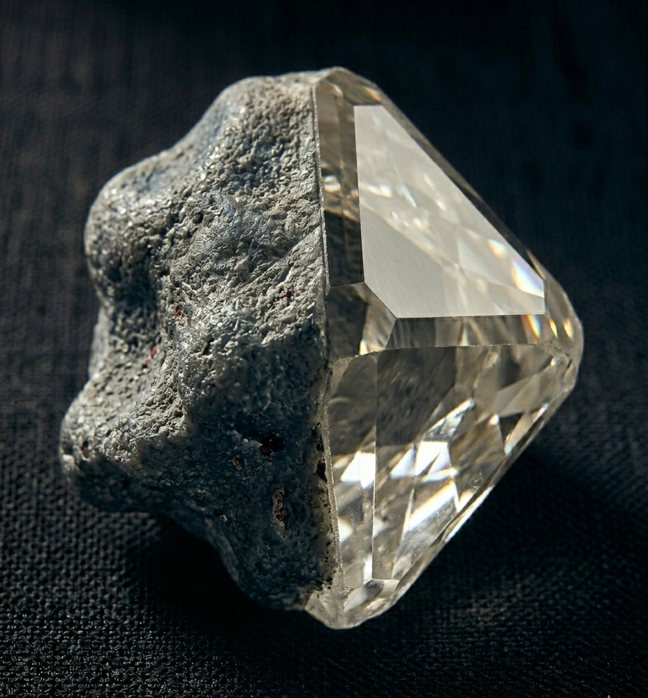 Diamant en cours de taille — étape 2